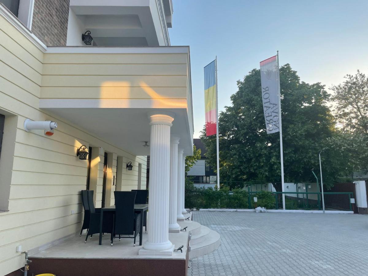 Aparthotel Iarca *
